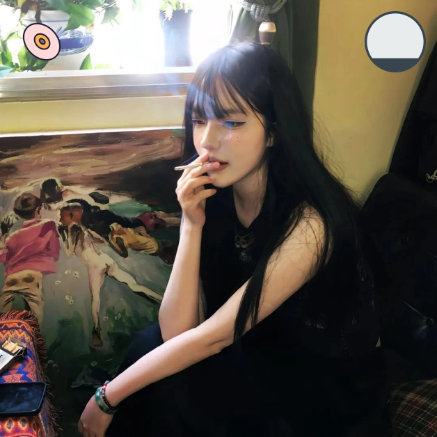 潘洁女士